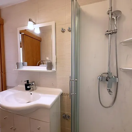 Apartament By The Sea Cizici, Krk - 19177 Malinska
